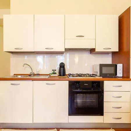 Stazione - Centro Elegante Con Netflix Pisa