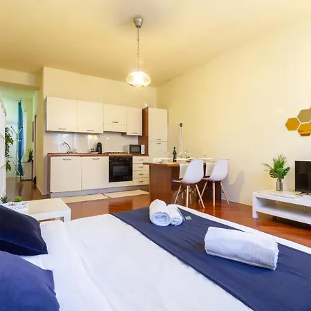 Apartment Stazione - Centro Elegante Con Netflix *